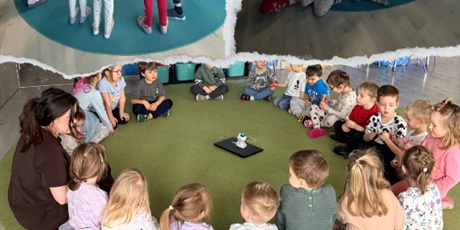 Powiększ grafikę: dzien-logopedy-680772.jpg