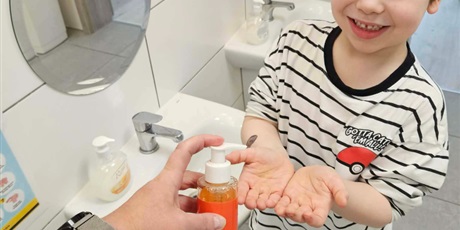 Powiększ grafikę: przedszkole-bez-owsikow-681511.jpg