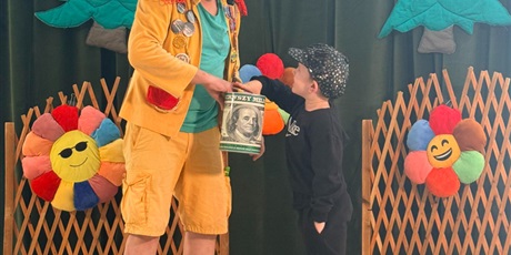 Powiększ grafikę: teatr-qfer-679392.jpg